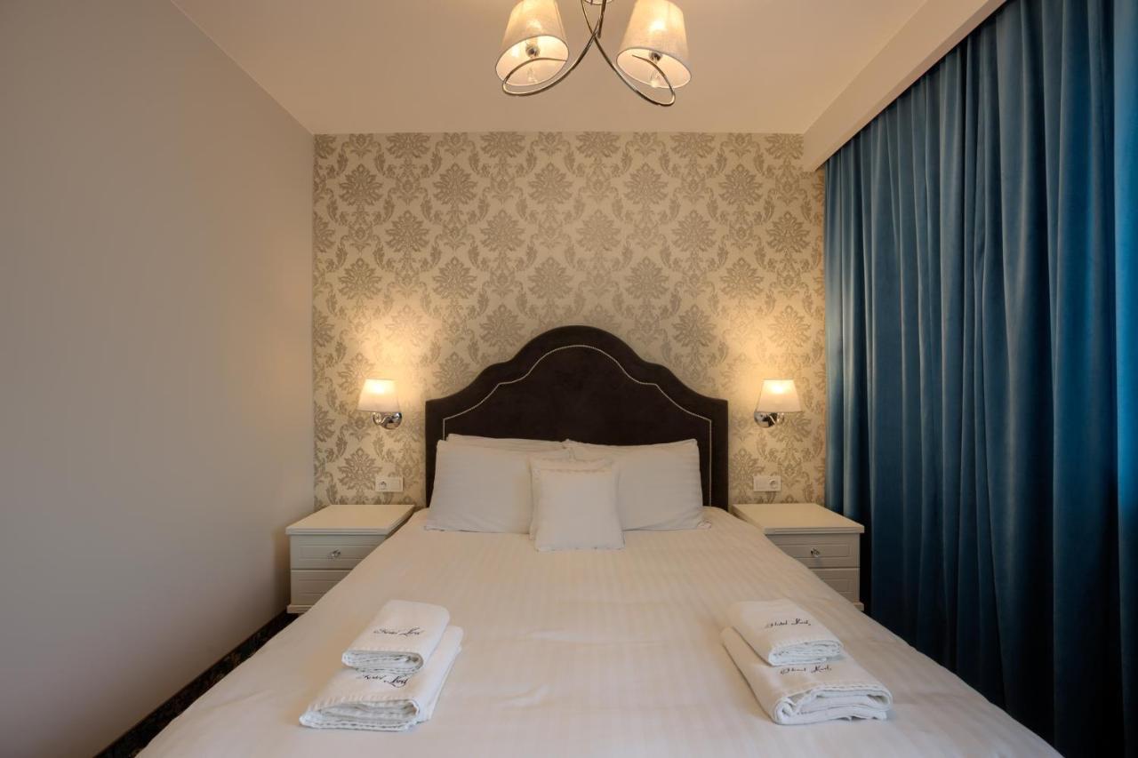 Hotel Lord Radom Buitenkant foto